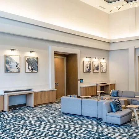 Hilton Garden Inn Toledo Downtown-3
