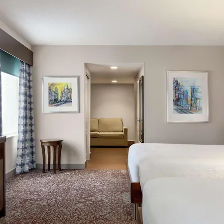 Hilton Garden Inn Louisville Downtown-3