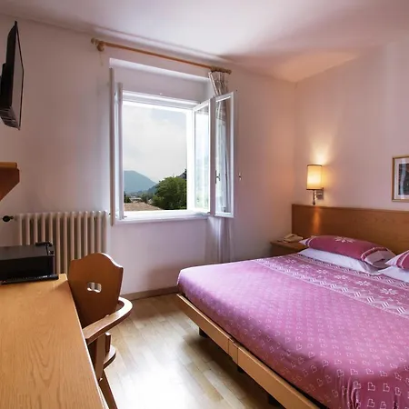 Hotel Pinzolo-Dolomiti-3
