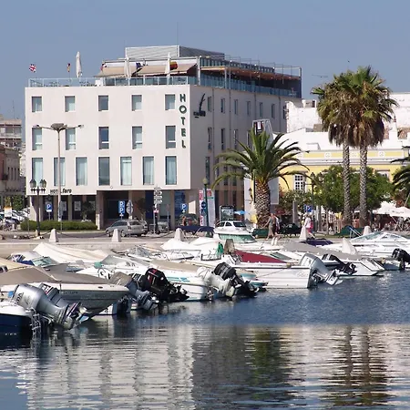 Occidental Faro-2
