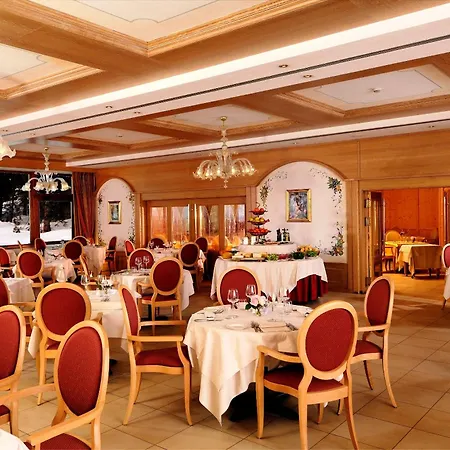 Carlo Magno Hotel Spa Resort-3