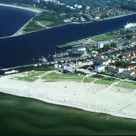 Hotel Bellevue Warnemünde-3