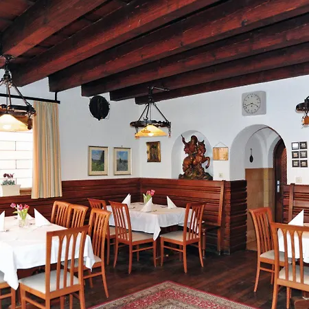 Hotel Gasthof Traubenbräu-3