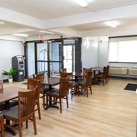 Coratel Inn & Suites By Jasper Mankato-3