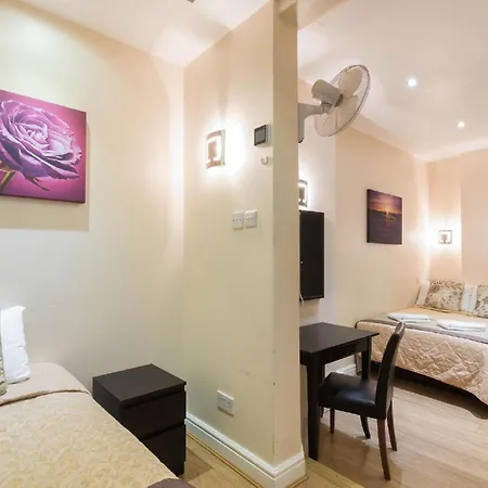 Notting Hill Gate Hotel-3