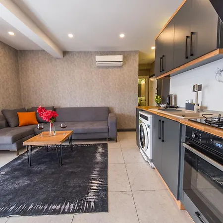Mrt Suites Lara-3