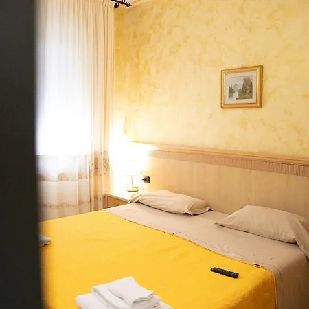 Mannu Hotel-2