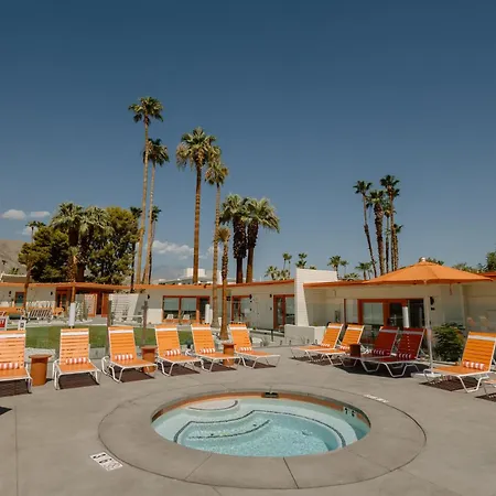 Mojave Resort - Adults Only-2