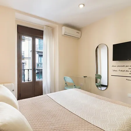Hostal Art Madrid-3