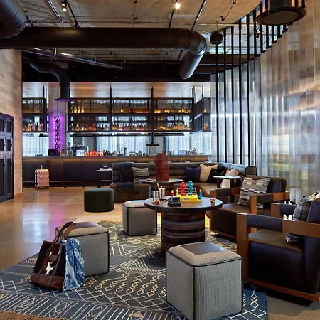 Moxy Columbus Short North-2