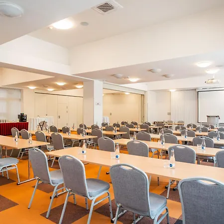 Hotel Globus-3