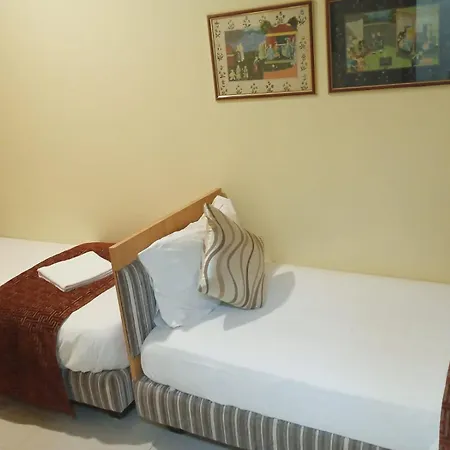Bentley Hotel Marine Drive-2