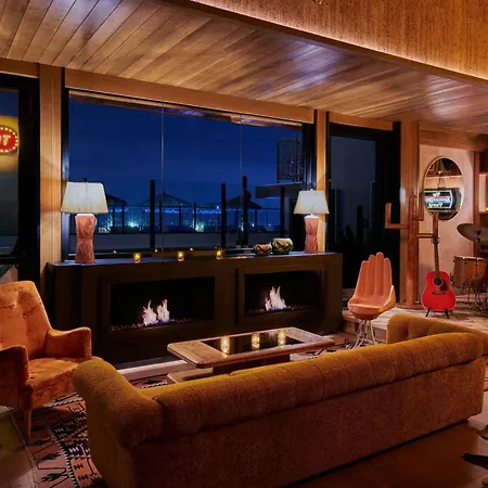 Hollywood Volume, A Tribute Portfolio Hotel-3