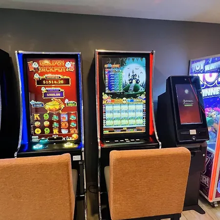 La Quinta Inn By Wyndham Sheboygan-3