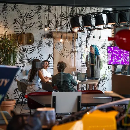 Moxy Utrecht-3