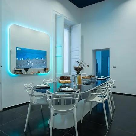 Skyhouse Chiatamone-3
