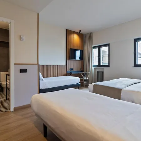 Hotel Acta Madfor-3