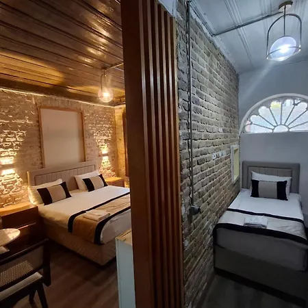 Besiktas Guest House-2
