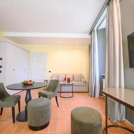Palazzo Froussard B&B&Living-2
