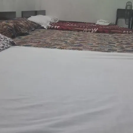Laxman Guest House Varanasi-2