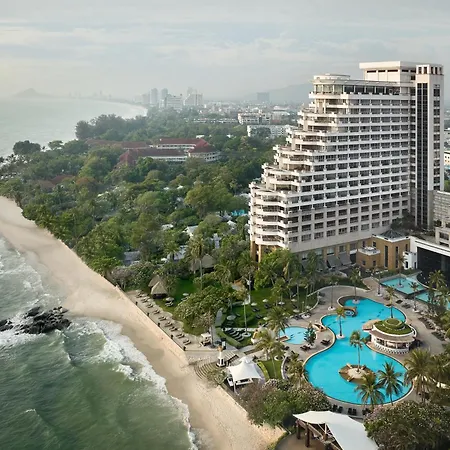 Hilton Hua Hin Resort & Spa-3
