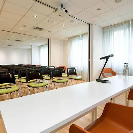 B&B Hotel Trento-3