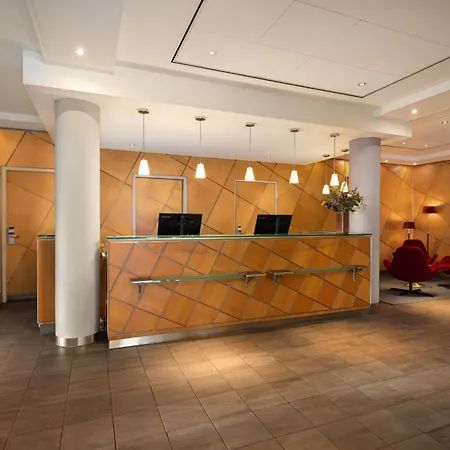 NH Groningen Hotel-3