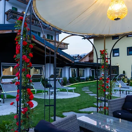 Hotel Rosa Wellness & Spa-3