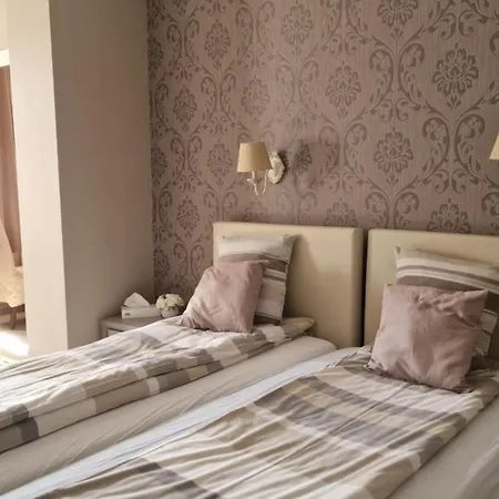 Hotel Chaplin-3