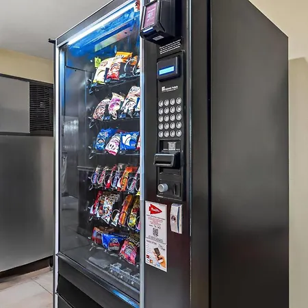 Super 8 By Wyndham Marana/Tucson Area-2