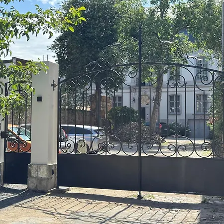La Maison de la Duchesse de la Vallière-2