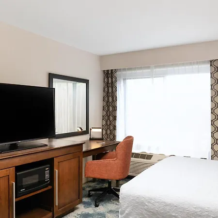 Hampton Inn Portland East-2