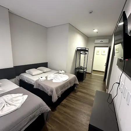 Britto Hotel-2