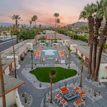 Mojave Resort - Adults Only-3
