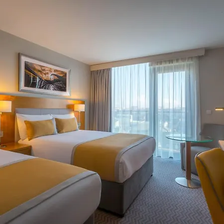 Maldron Hotel&Leisure Centre Limerick-2