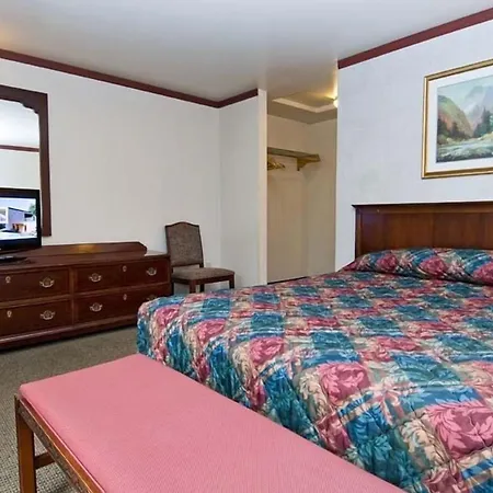 Sequim Bay Lodge-2