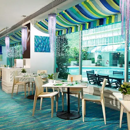 Regal Riverside Hotel-3