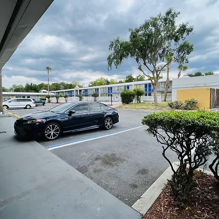 Rodeway Inn Silver Springs - Ocala East-2