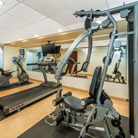 Comfort Inn & Suites East Hartford - Hartford-2