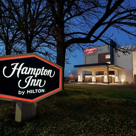 Hampton Inn Portland Airport-2