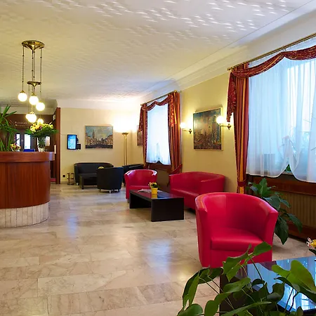 Hotel Carmen-2