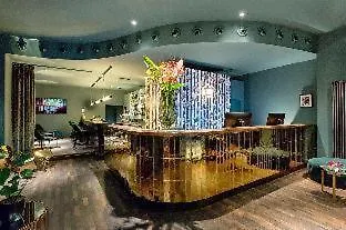 Manhattan Hotel-2