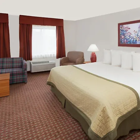 Baymont By Wyndham St. Joseph/Stevensville-3