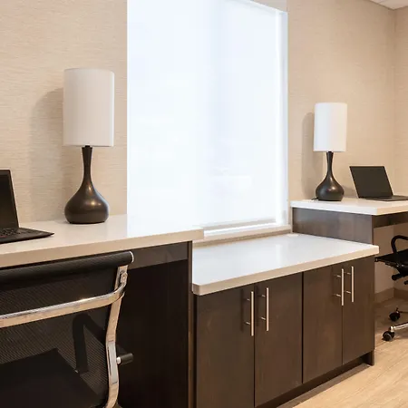 Days Inn & Suites By Wyndham Denver International Airport-2