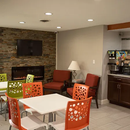 Knights Inn Mount Airy-3