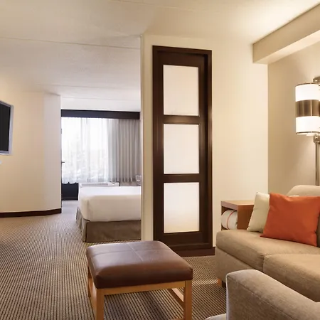 Hyatt Place Charlotte Airport/Lake Pointe-3