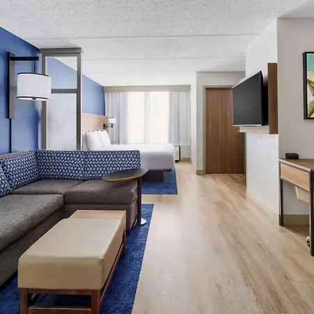 Hyatt Place Across From Universal Orlando Resort-2