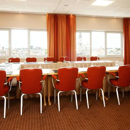 NH Groningen Hotel-2