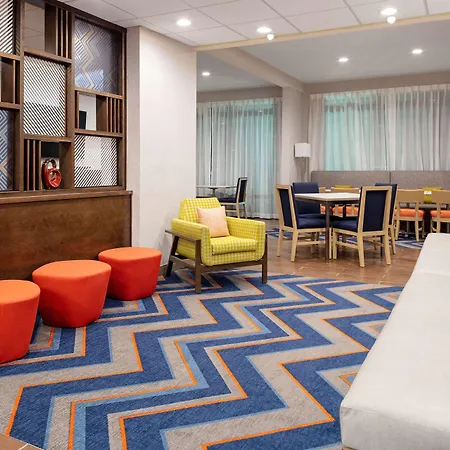 Hampton Inn Castle Rock-2