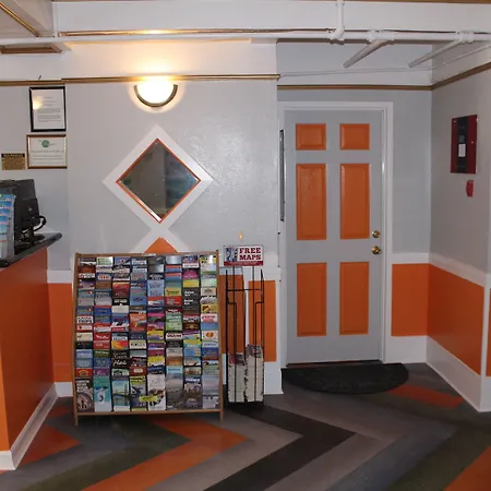 Layne Hotel-3